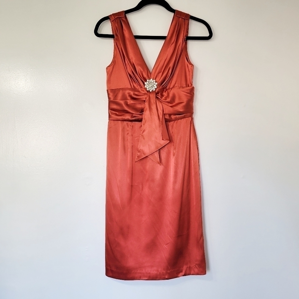 Eliza J Orange Satin Sleeveless Special Occasion Cocktail Dress Size 4